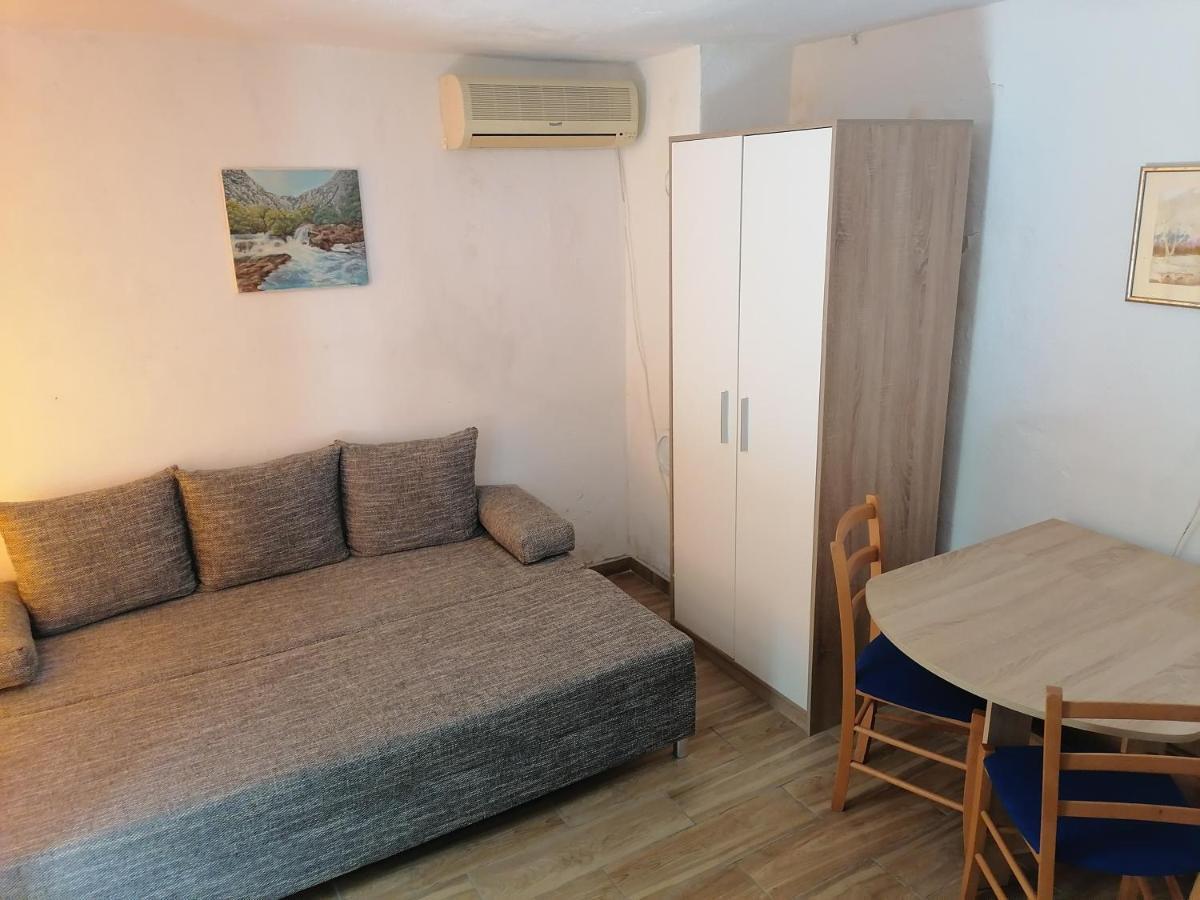 Apartman Milica Golubic  Ngoại thất bức ảnh